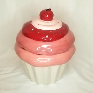 HTF Discontinued Large Kohl's Pink & White Ceramic Cupcake Cookie Jar Cherry Top